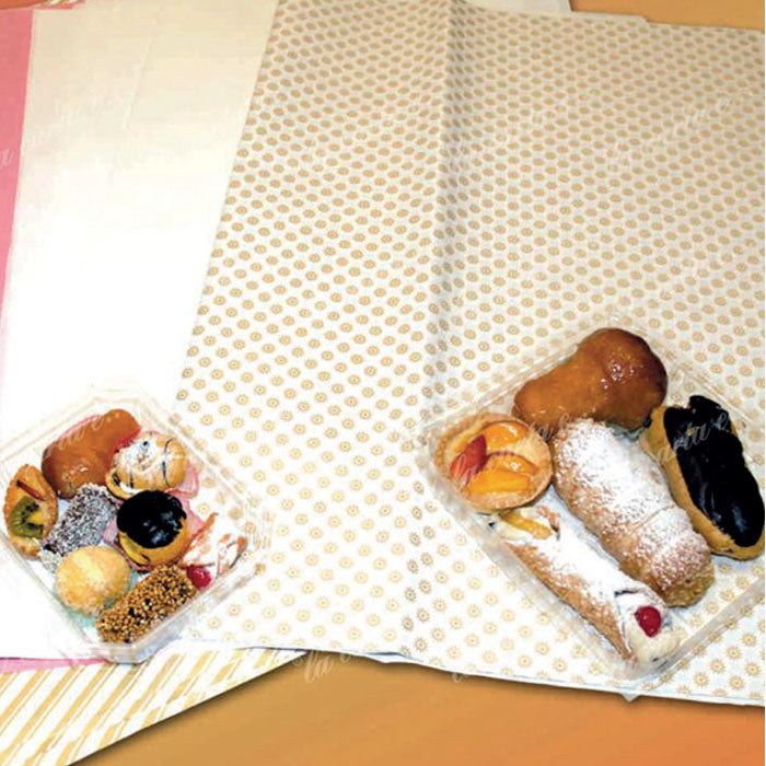 Carta Patinata Bianca “Stelline Oro” 70×100 cm (Confezione 10Kg)
